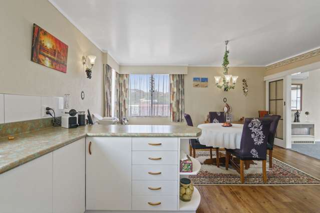 15 Tweed Road Papakowhai_3