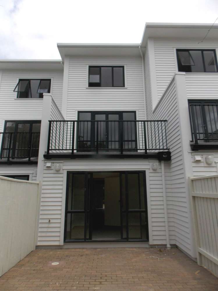 55/17 Lyon Avenue Mount Albert_14