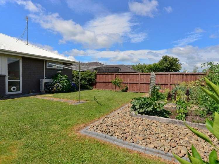 11 Twin Willow Close Cambridge_21