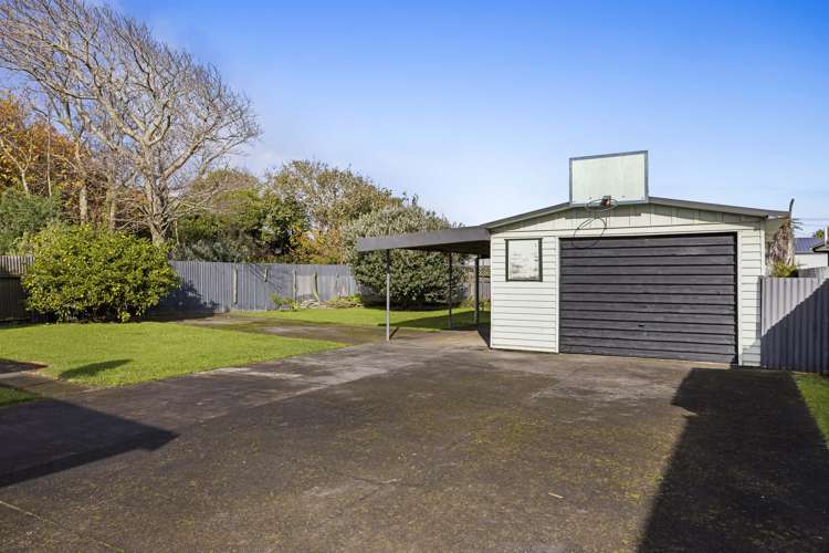 5 Egmont Street Hawera_13