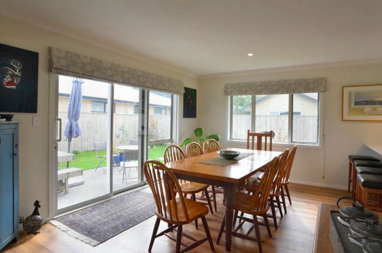 64 Feist Street Carterton_3