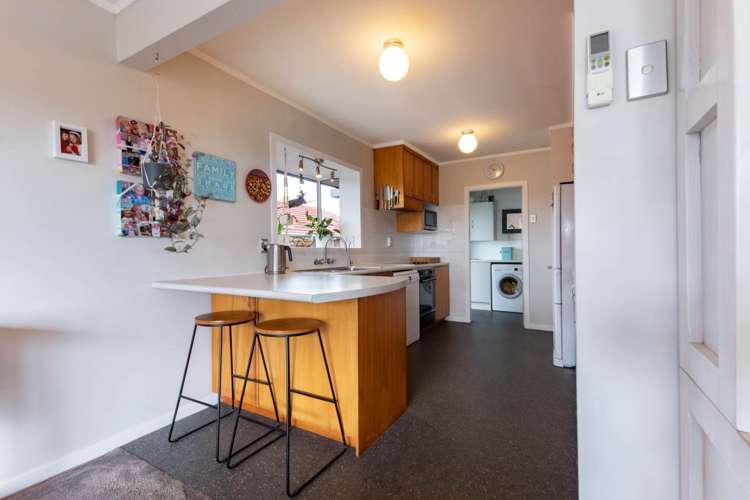 8 Tiki Street New Lynn_28