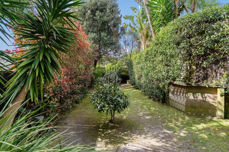 16 Picasso Drive West Harbour_22