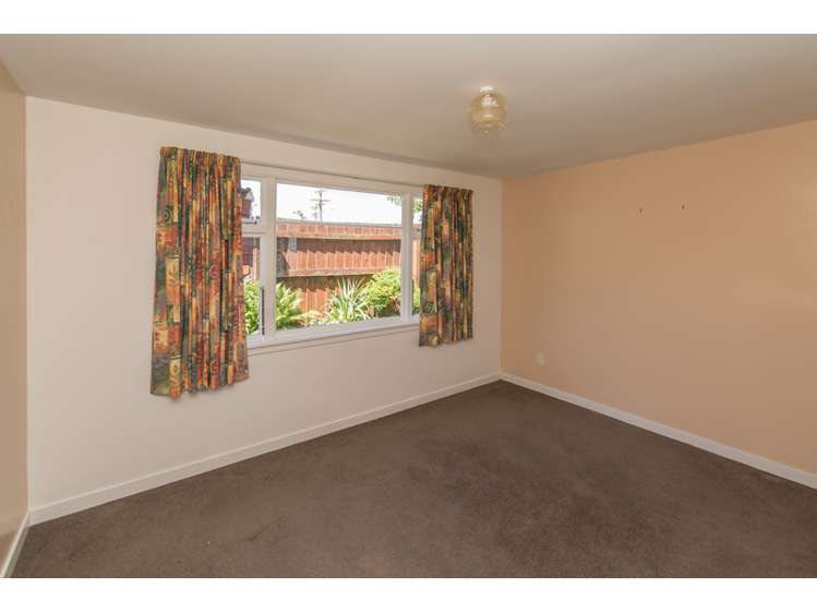 50a Batten Grove The Pines Beach_13