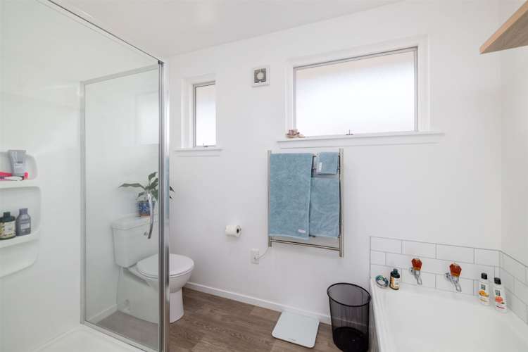 1/528 Marine Parade South New Brighton_10