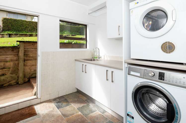 35 Cheriton Road Mellons Bay_18