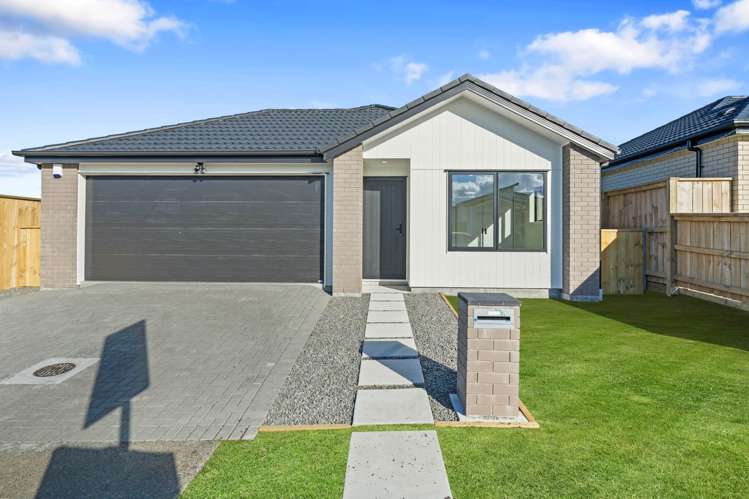 10B Cronshaw Road_0