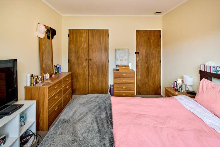 15b Florio Terrace Tawa_7