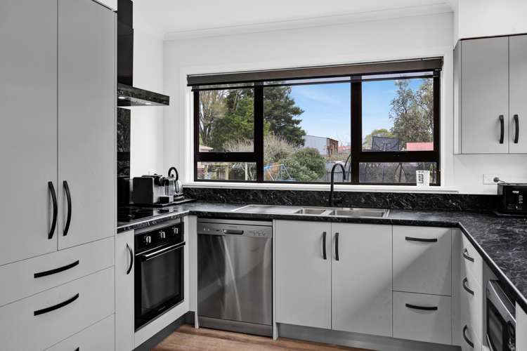 176 Regan Street Stratford_1