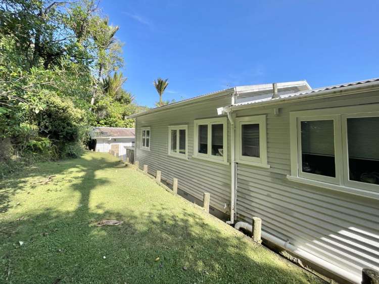 28 Warner Park Avenue Laingholm_2