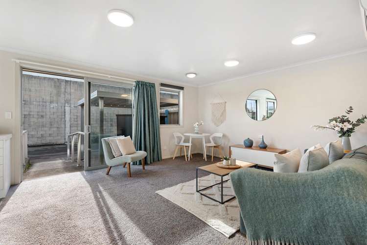 2c Dey Street Mosgiel_4