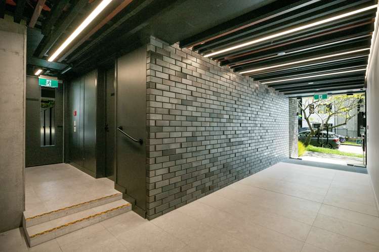 202/2 Miller Street Point Chevalier_11