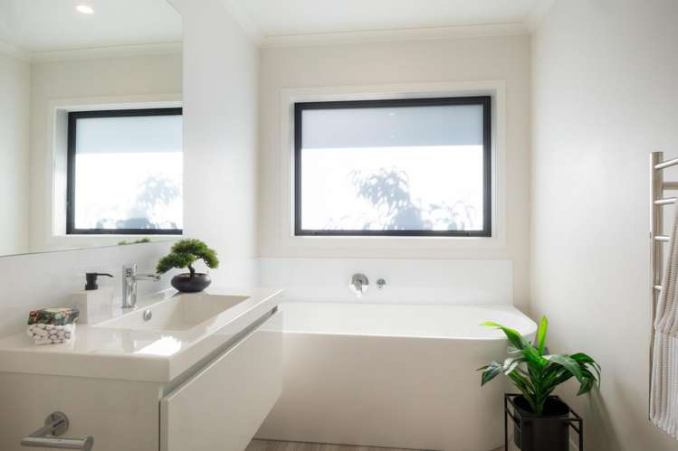 1a Christian Place Awapuni_24