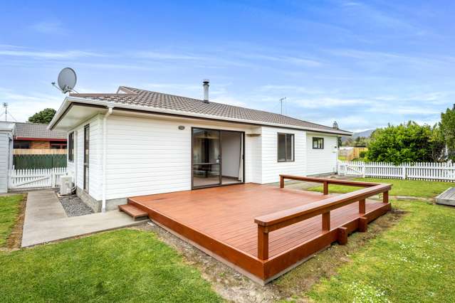 11 Millhaven Place Otaki_2