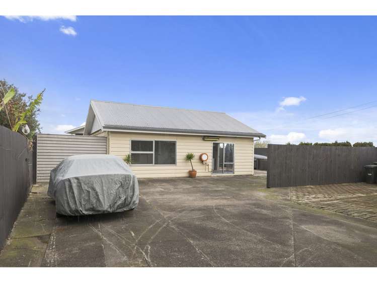 22 Wroughton Crescent Otara_1
