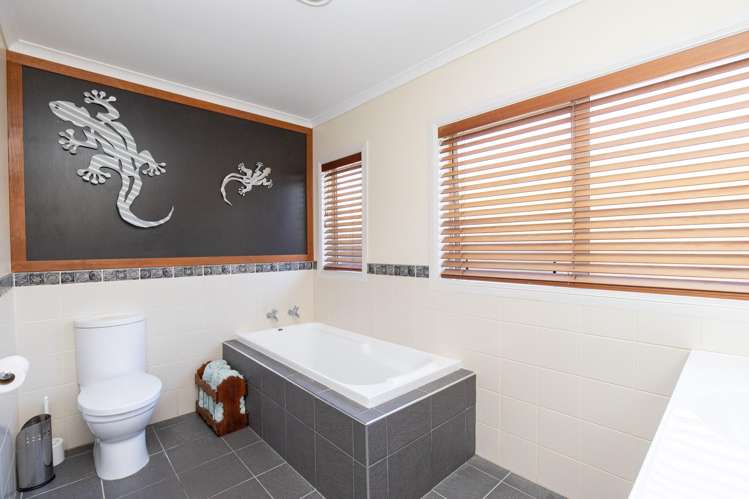 13 Harris Place Ngatea_27