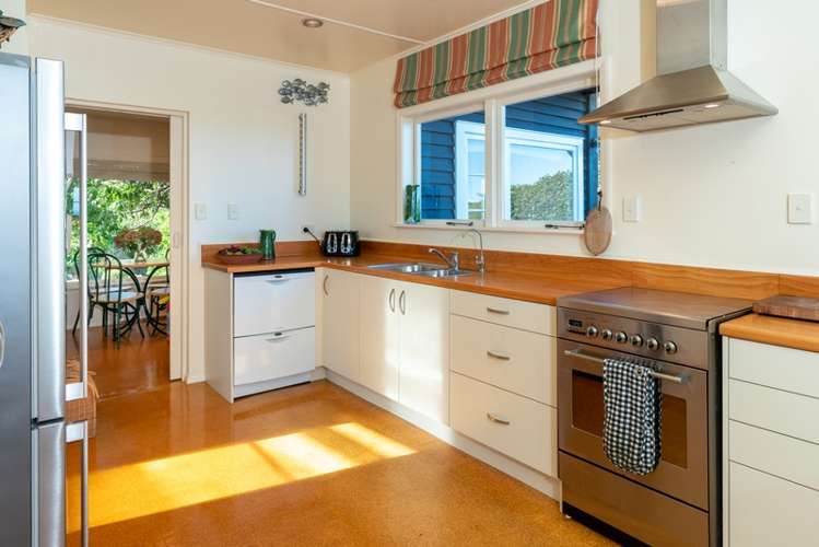 75 Matatua Road Raumati Beach_22