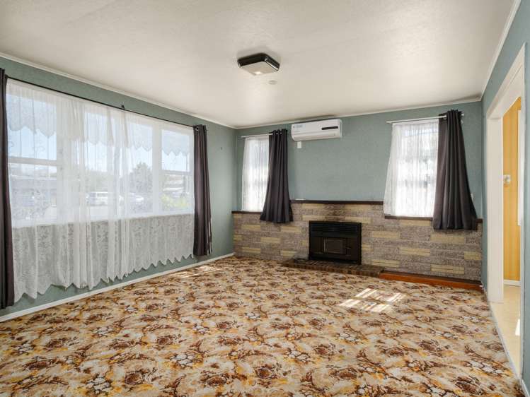 42 Lytton Road Riverdale_1