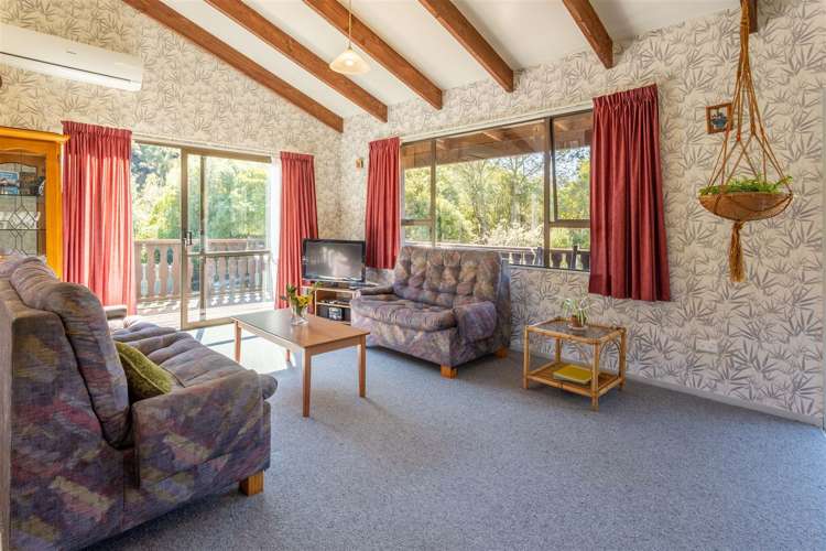 583 Little Akaloa Road Little Akaloa_5