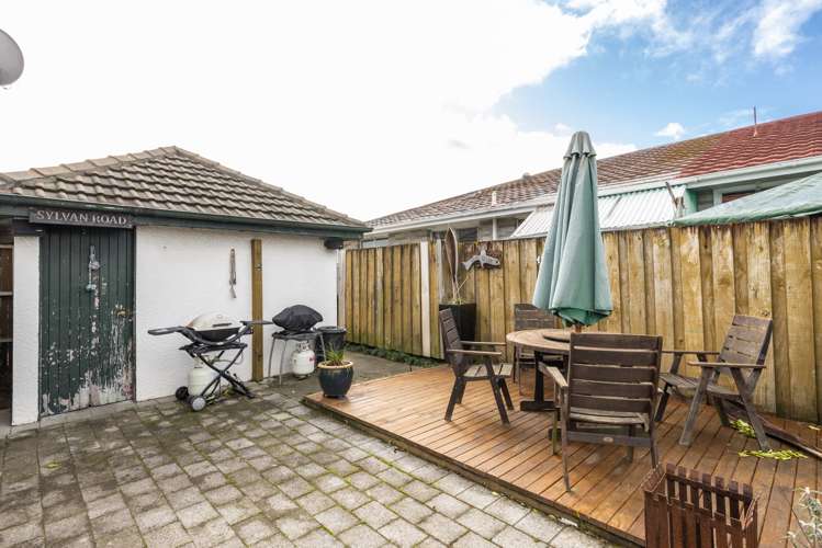 209 Sylvan Road Parkvale_17