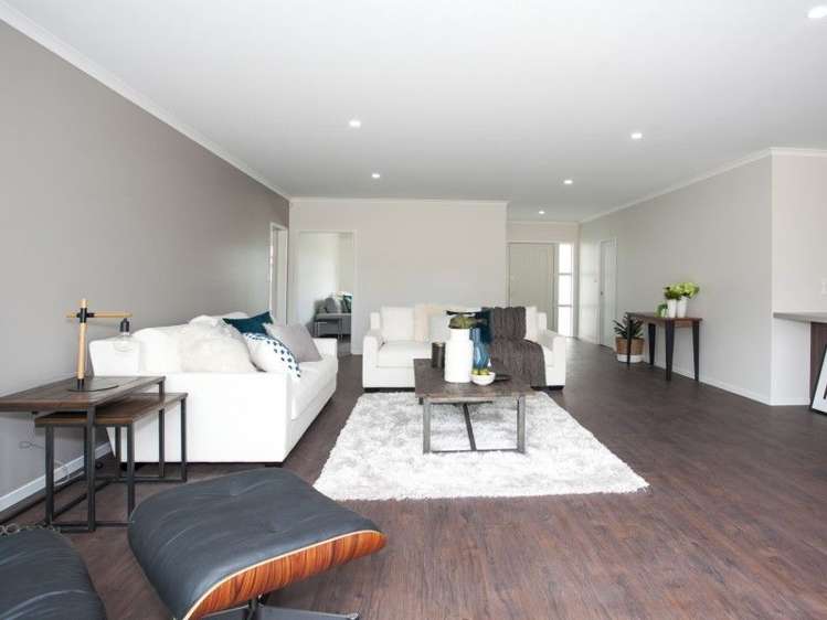 15 Coutts Way Fitzherbert_11