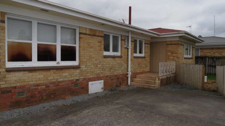 30 Edmund Hillary Avenue Papakura_18