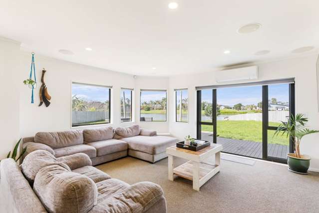 1162 East Coast Road Whakatiwai_1