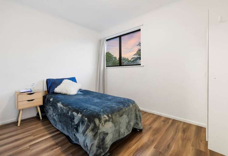 24 Resolute Way Papakura_8