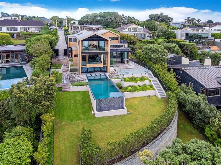 24 Seacliffe Avenue Belmont_16