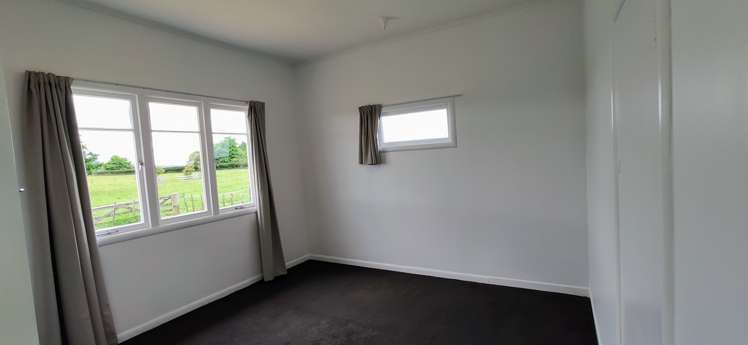 101 Tourist Road Clevedon_10