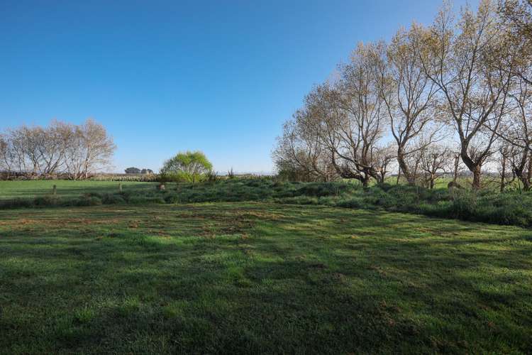 1240 Argyle Otahuti Road Winton Surrounds_6