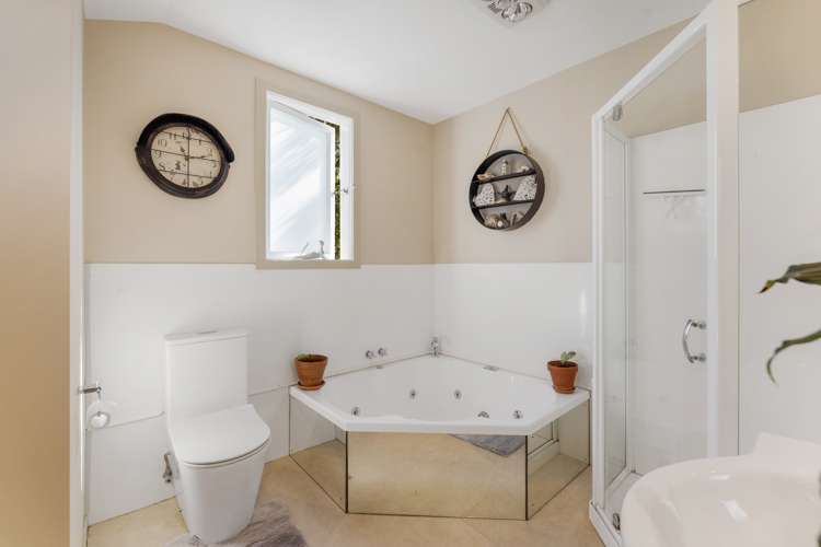 10 Parkview Place Stoke_16