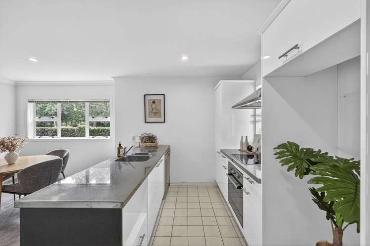 14/2 Cawley Street Ellerslie_4