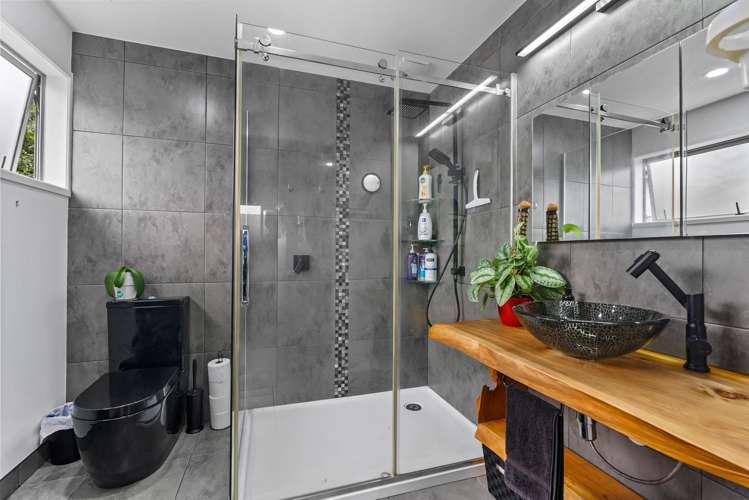 19 Huia Street Whau Valley_14