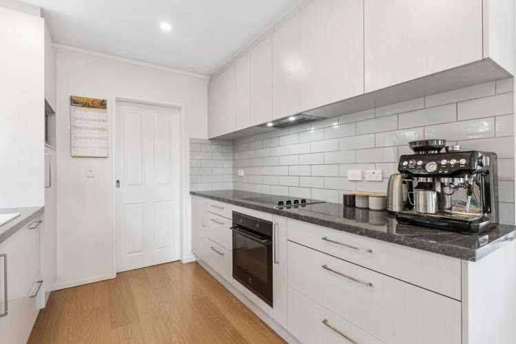 8 Sunningdale Street_3
