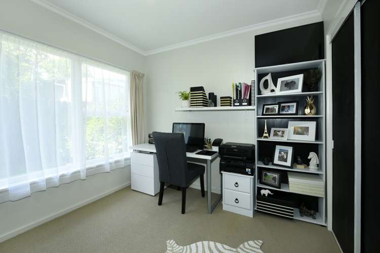 3b/3 Marsden Road Stoke_13