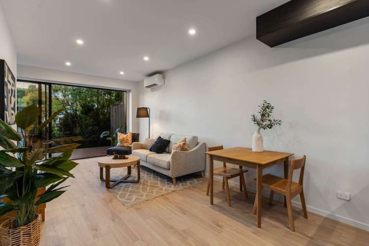 10/27 Hastings Road Mairangi Bay_26