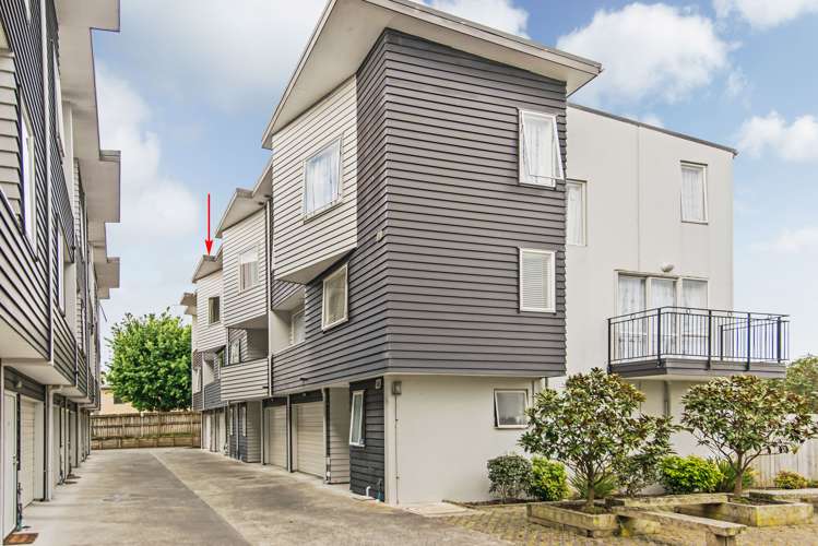 5/6 Islington Avenue New Lynn_0