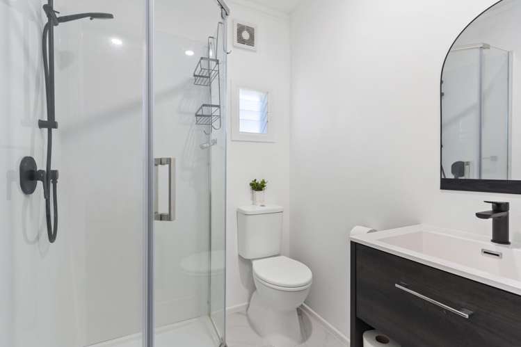 62 Third View Avenue Beachlands_26