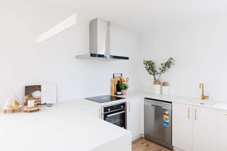 33b Botanical Road Takaro_6