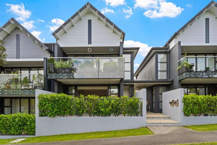 7C Botanical Drive Silverdale_15