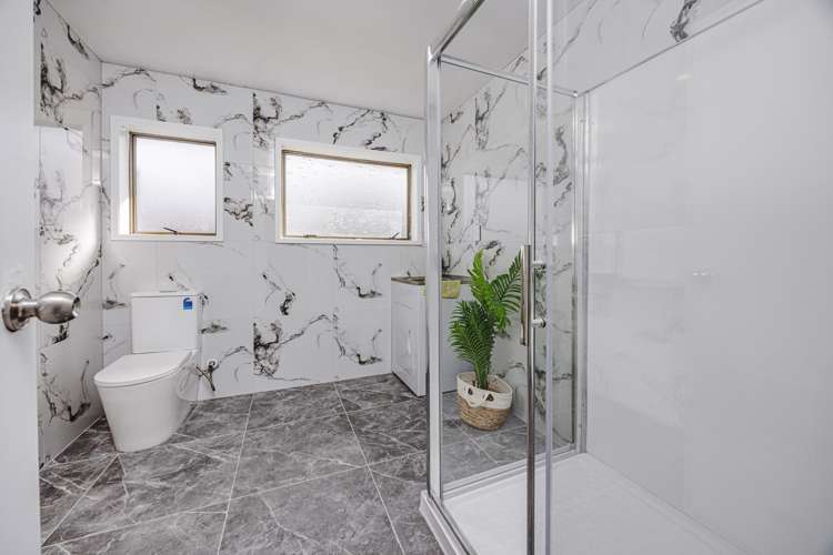 2/29 Trentham Road Papakura_11
