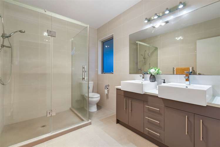 2 Cole Thomas Place Huntington_23