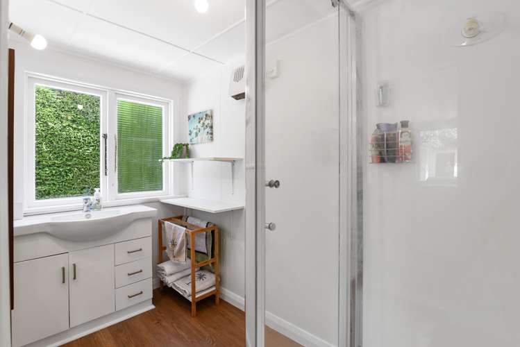 8 Dunnet Street Karitane_10