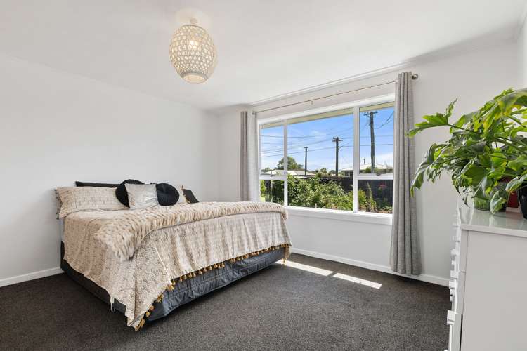 72 Saint Johns Street Woolston_16