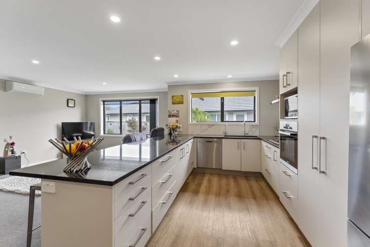 35 Waipunahau Road Waikanae_5