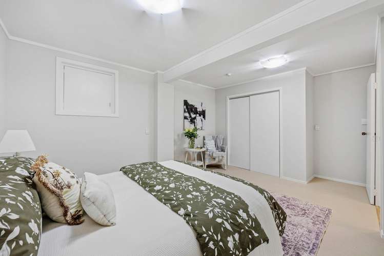 26 Pickwick Parade Mellons Bay_25