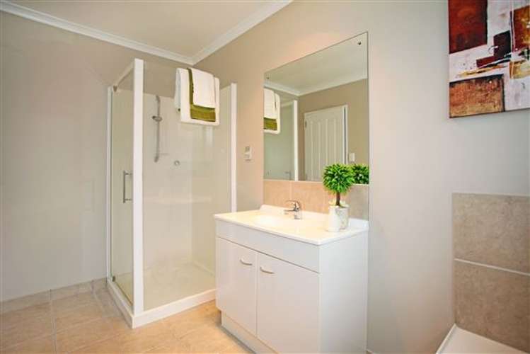 55 Keri Vista Rise Papakura_12