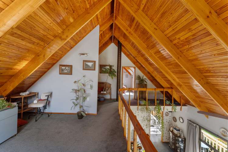 1 Beach Road Waikawa_5