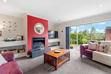 240 Three Oaks Drive_2